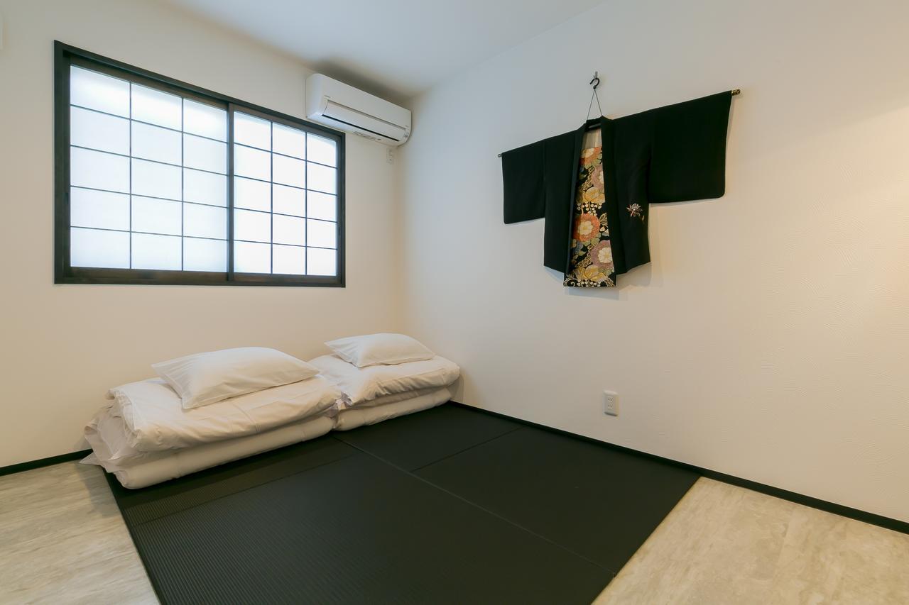 Guest House Diphylleia Grayi Hatsukaichi Bagian luar foto